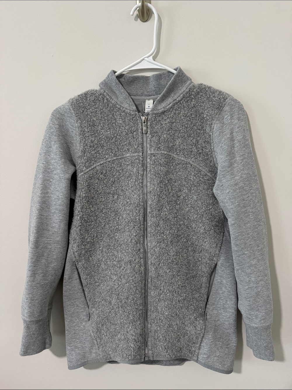Lululemon Gray Wool Blend Fleece Zip Jacket Size‎ 4